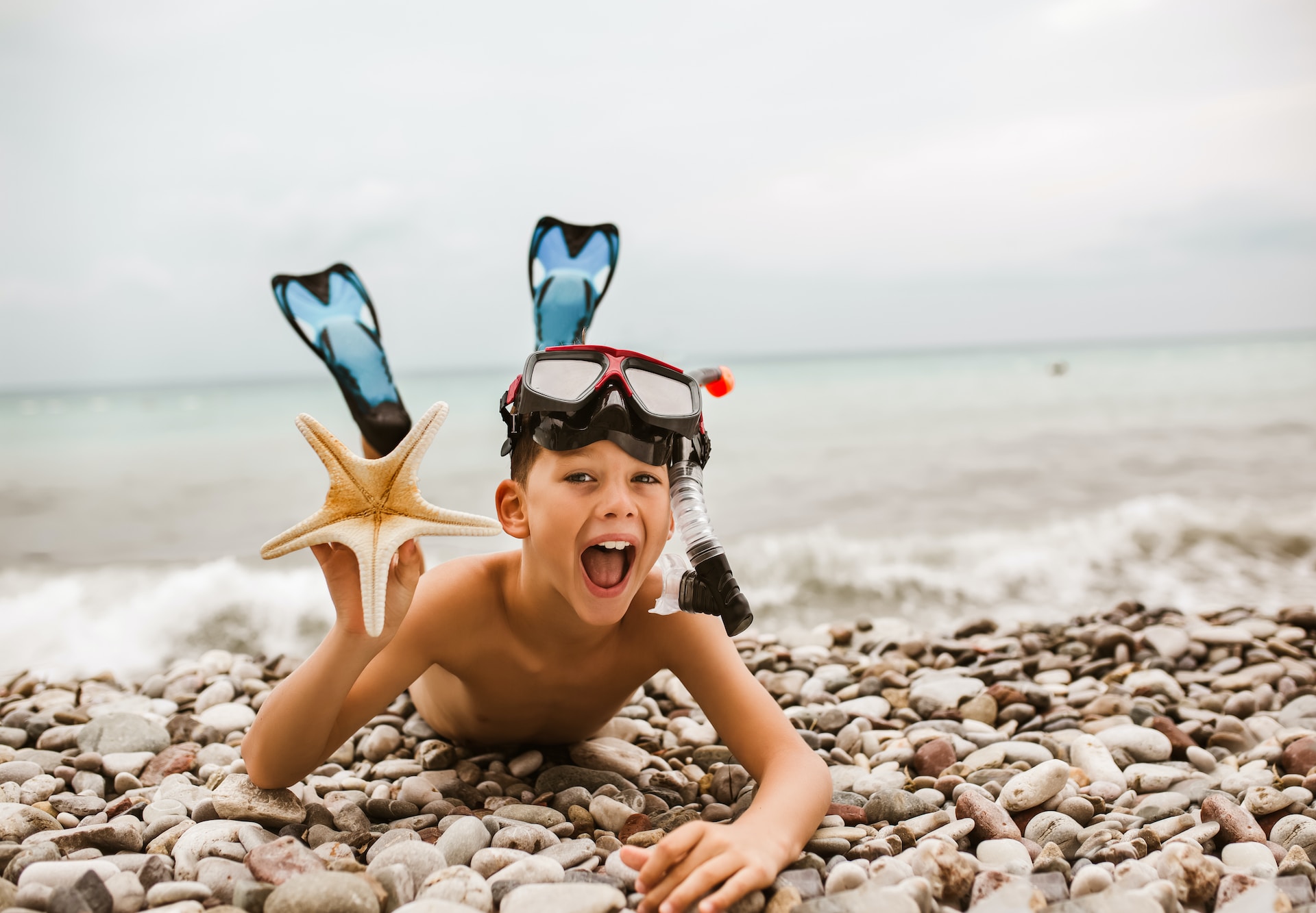 KidFriendly Guide to Snorkeling Helping Children Confidently Discover