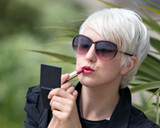 What are Stylish Glasses Frames for Women? 