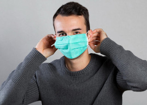 How to Safely Wear Contact Lenses During a Pandemic or Outbreak