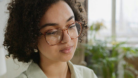 Why Are Tortoise Shell Frames Trending? - WebEyeCare