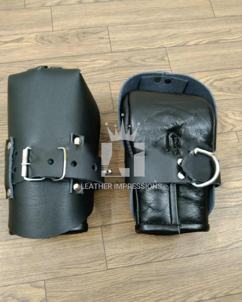 leather bondage mittens, leather mitts, leather bondage mitts, bdsm mittens, bdsm mitts, 