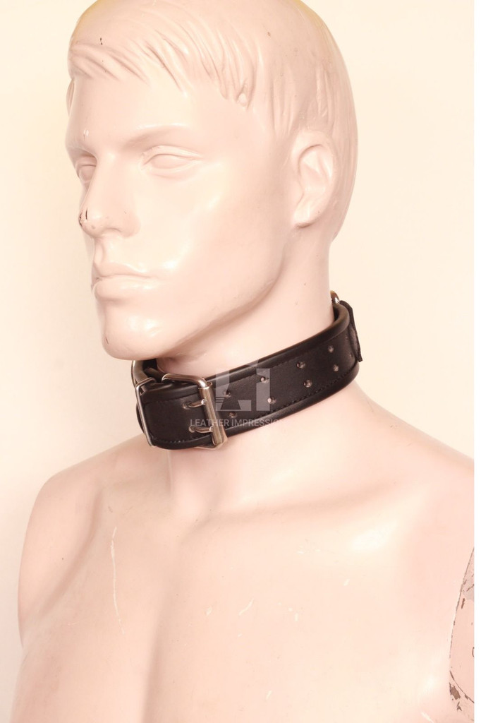 leather bdsm collar, leather bondage collar, leather slave collar, leather neck restraint, leather collar with dual pin buckle