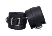 leather handcuffs, leather cuffs, leather bondage cuffs