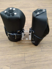 leather bondage mittens, leather mitts, leather bondage mitts, bdsm mittens, bdsm mitts, leather bdsm fist mitts