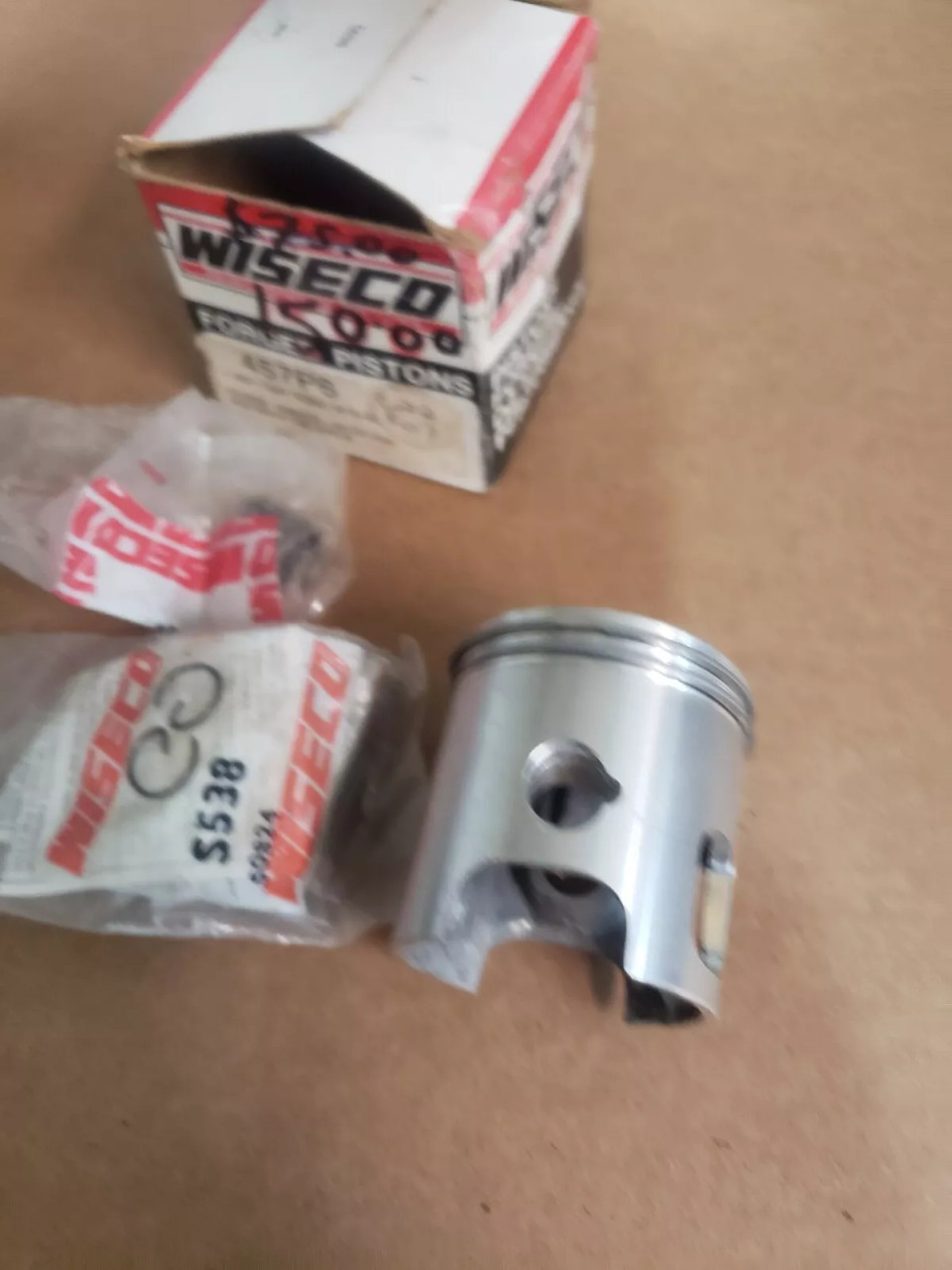 1976-1980 YZ80 Vintage Wiseco Yamaha Piston 0.60 Rings & Circlips 457P6