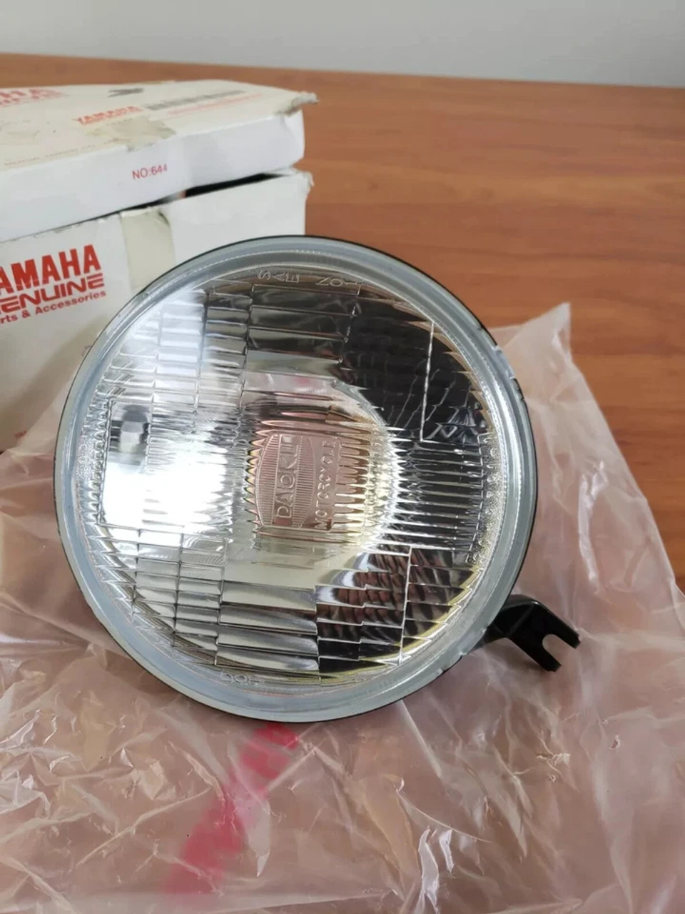 2012-2015 Yamaha ZUMA 50 OEM 5PJ-H4310-10-00 Headlight Lens ASSY
