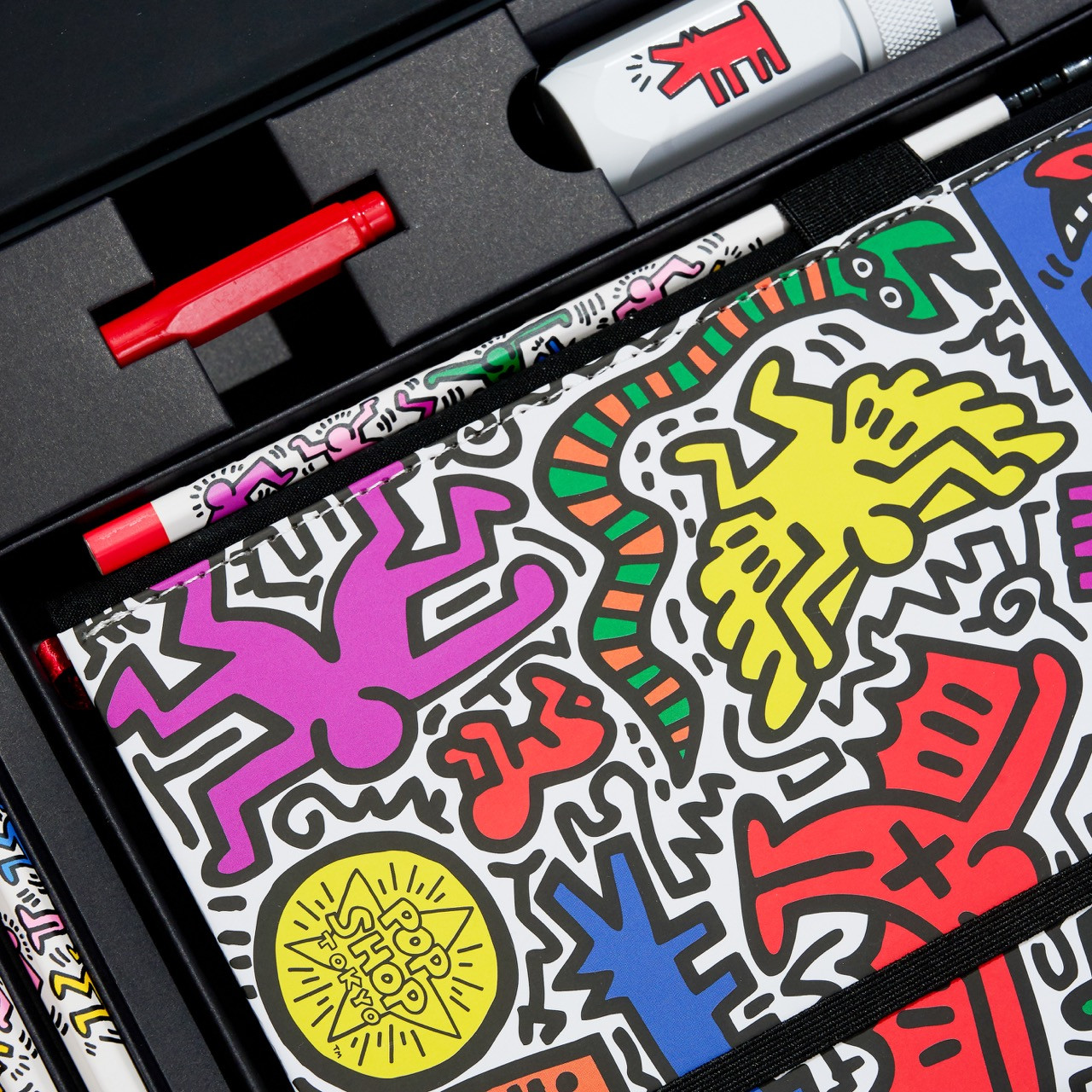 【非売品】アートコレクション Sotheby's to AuctionA Singular, One-of-a-Kind Sneaker by