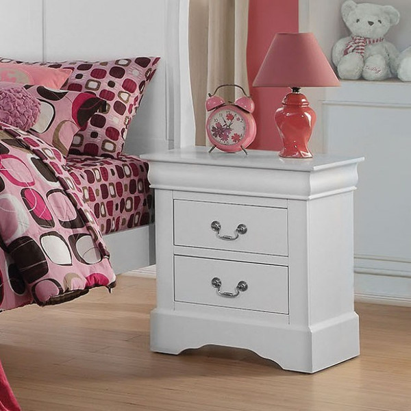 Louis Philippe III Nightstand in White YJ Louis Philippe III Nightstand in White YJ
