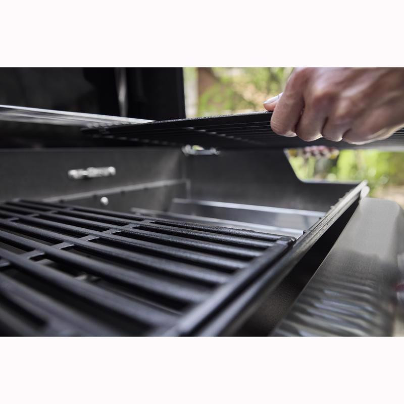 Weber Spirit E-425 4 Burner Natural Gas Grill - Durable