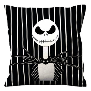 NIGHTMARE BEFORE CHRSTMAS TOWN Cushion Case Cover