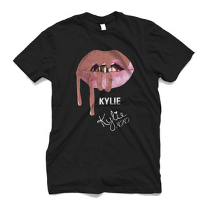 KYLIE JENNER XOXO LIPS Men's T-Shirt KYLIE JENNER XOXO LIPS Men's T-Shirt