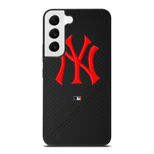 NEW YORK YANKEES SWEING EMBLEM Samsung Galaxy S22 Case