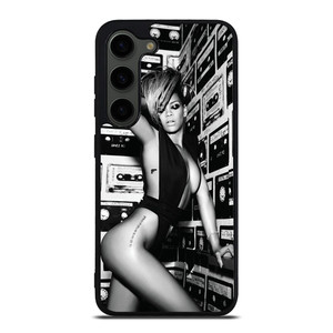 RIHANNA SEXY POSE Samsung Galaxy S23 Plus Case