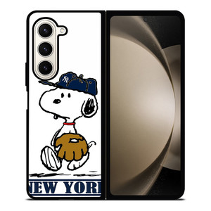 NEW YORK YANKEES SNOOPY Samsung Galaxy Z Fold 5 Case Cover