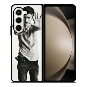 NOAH SCHNAPP 2 Samsung Galaxy Z Fold 5 Case Cover