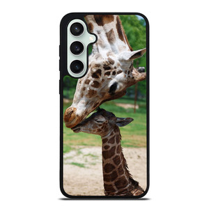 MOM AND BABY GIRAFFE Samsung Galaxy S23 FE Case MOM AND BABY GIRAFFE Samsung Galaxy S23 FE Case