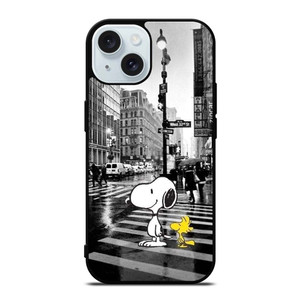 SNOOPY STREET RAIN iPhone 15 Case Cover SNOOPY STREET RAIN iPhone 15 Case Cover