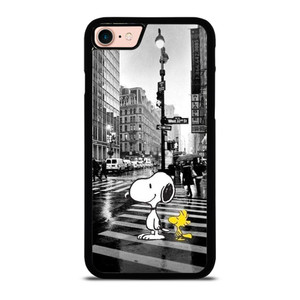 SNOOPY STREET RAIN iPhone 8 Case
