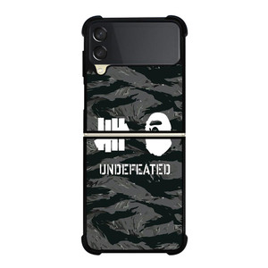 UNDEFEATED X BAPE LOGO Samsung Galaxy S10e Case