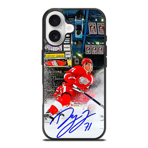 PHILADELPHIA FLYERS 71 SIGNATURE iPhone 17 Case