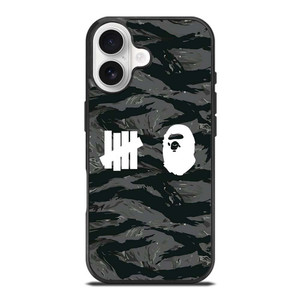 UNDEFEATED BAPE LOGO CAMO iPhone 17 Case UNDEFEATED BAPE LOGO CAMO iPhone 17 Case