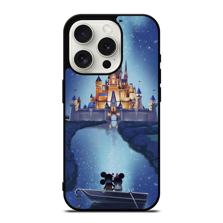 MICKEY AND MINNIE MOUSE DISNEY CASTLE iPhone 15 Pro Case