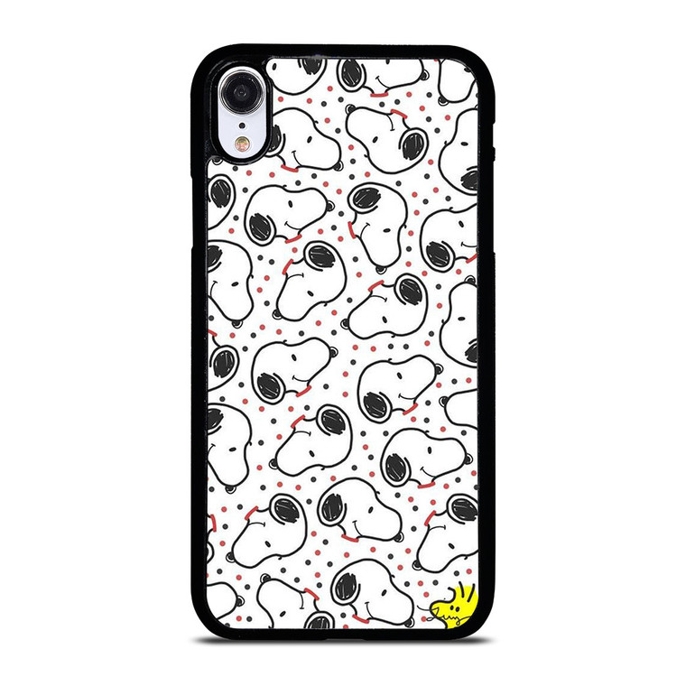 CHARLIE BROWN SNOOPY CARTOON iPhone XR Case CHARLIE BROWN SNOOPY CARTOON iPhone XR Case