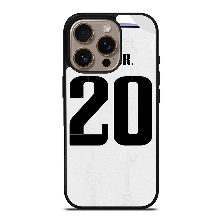 VINICIUS JR REAL MADRID 2022 KIT iPhone 16 Pro Case