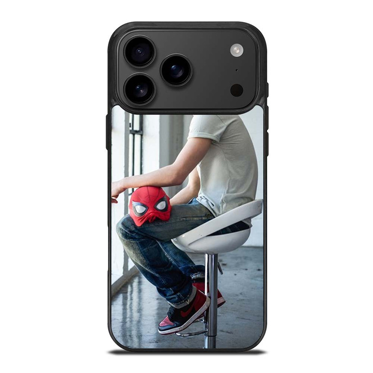 TOM HOLLAND SPIDERMAN  iPhone 17 Pro Max Case