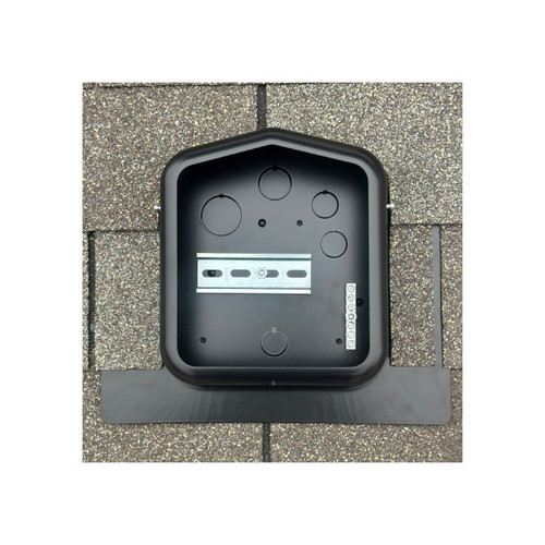 SolaDeck - Flashed Enclosure - Installed SolaDeck - Flashed Enclosure - Installed