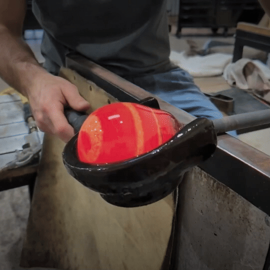 blowing glass process