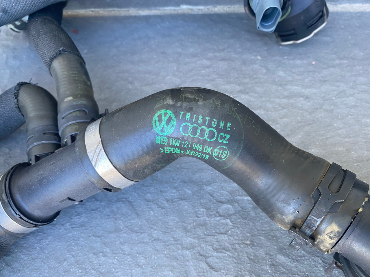 VW BEETLE 20122016 USED CTHD RADIATOR HOSES SET 1K0 121 049 DK Parts