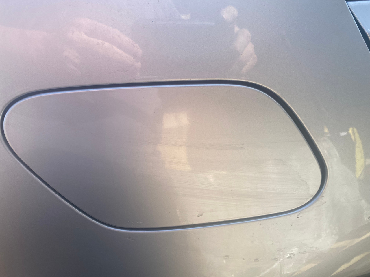 VW GOLF MK7 HATCH USED FUEL FLAP IN SILVER A7W PAINT CODE Parts 4