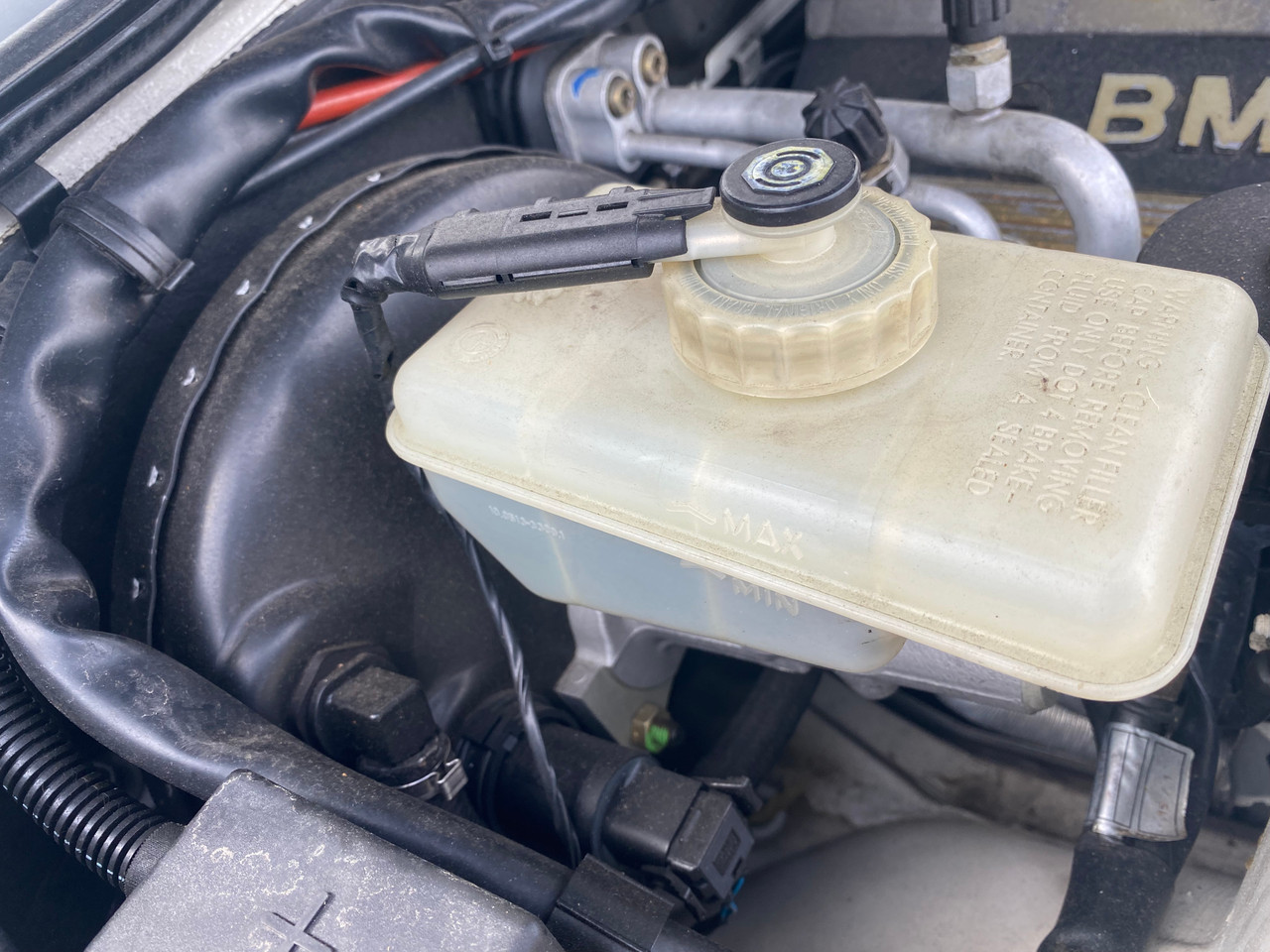 BMW E36 USED BRAKE BOOSTER Parts 4 European Cars