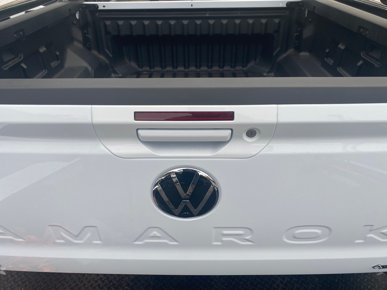 VW AMAROK 2024 USED TUB LINER VW2HJ061162