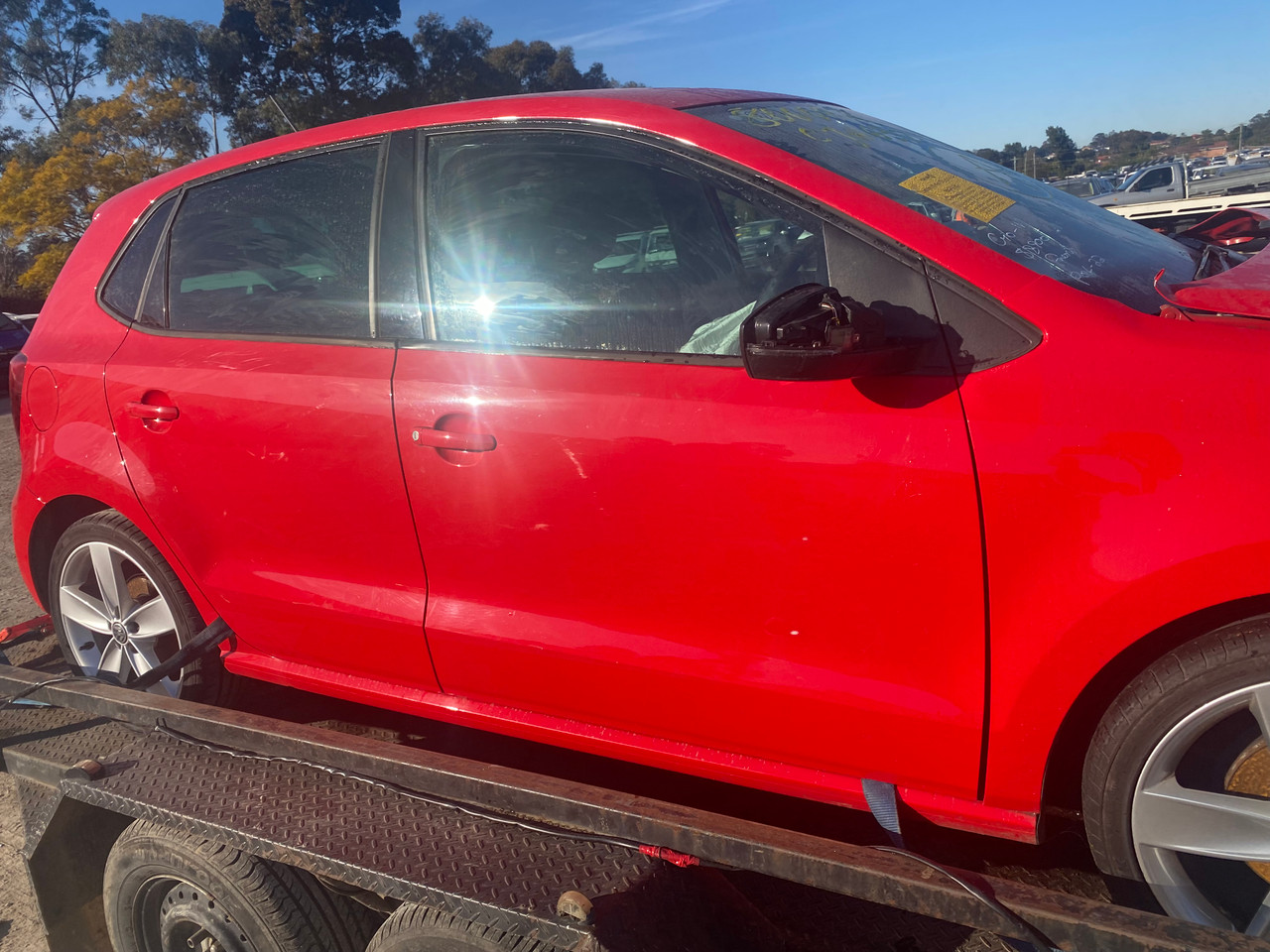 VW POLO 6R USED RHF DOOR SHELL IN RED P3G PAINT CODE
