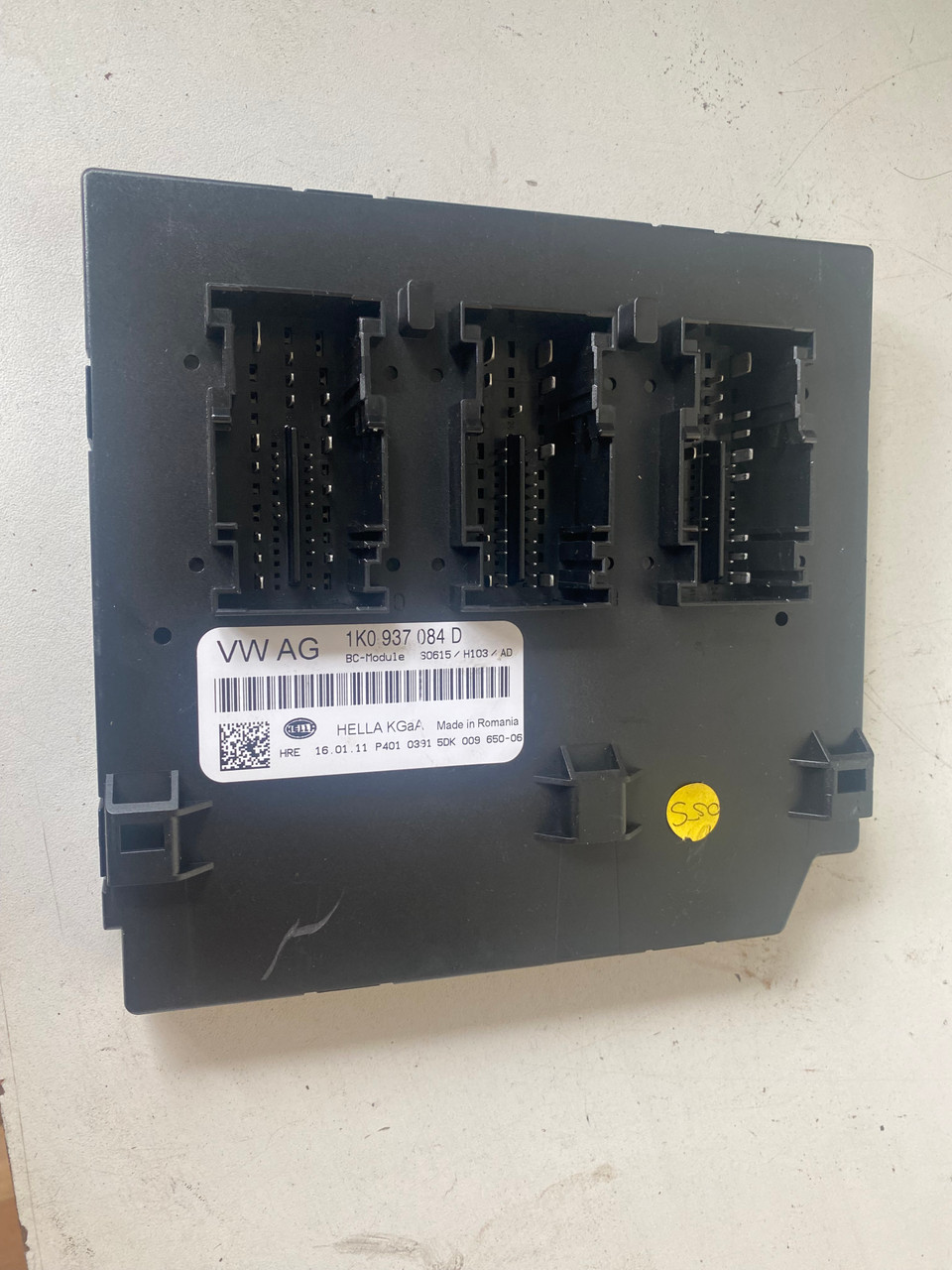 VW GOLF MK6 USED BODY CONTROL MODULE 1K0 937 084 D