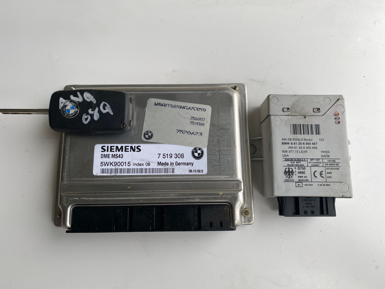 BMW E46 320 M54 USED EWS KIT 7 519 308