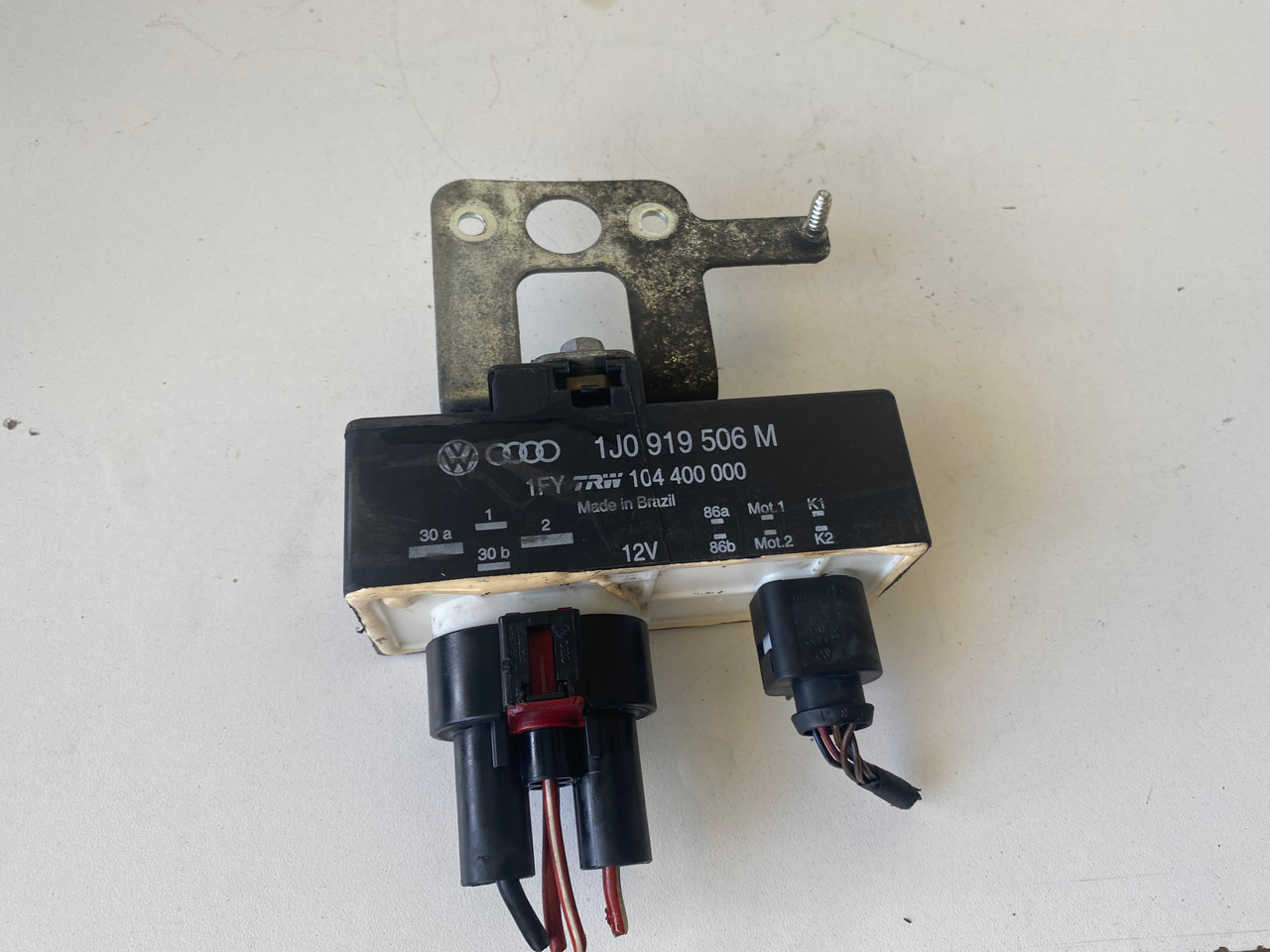Calculateur/Relais De Ventilateur VW Audi 1J0 919 506 M - Occasion Fonctionnel