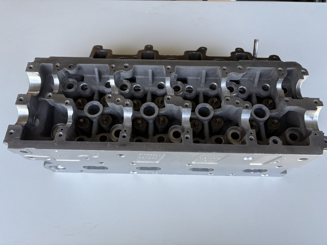 VW AMAROK 2L TWIN TURBO TDI CSHA REFURBISHED CYLINDER HEAD 03L 103 373 J