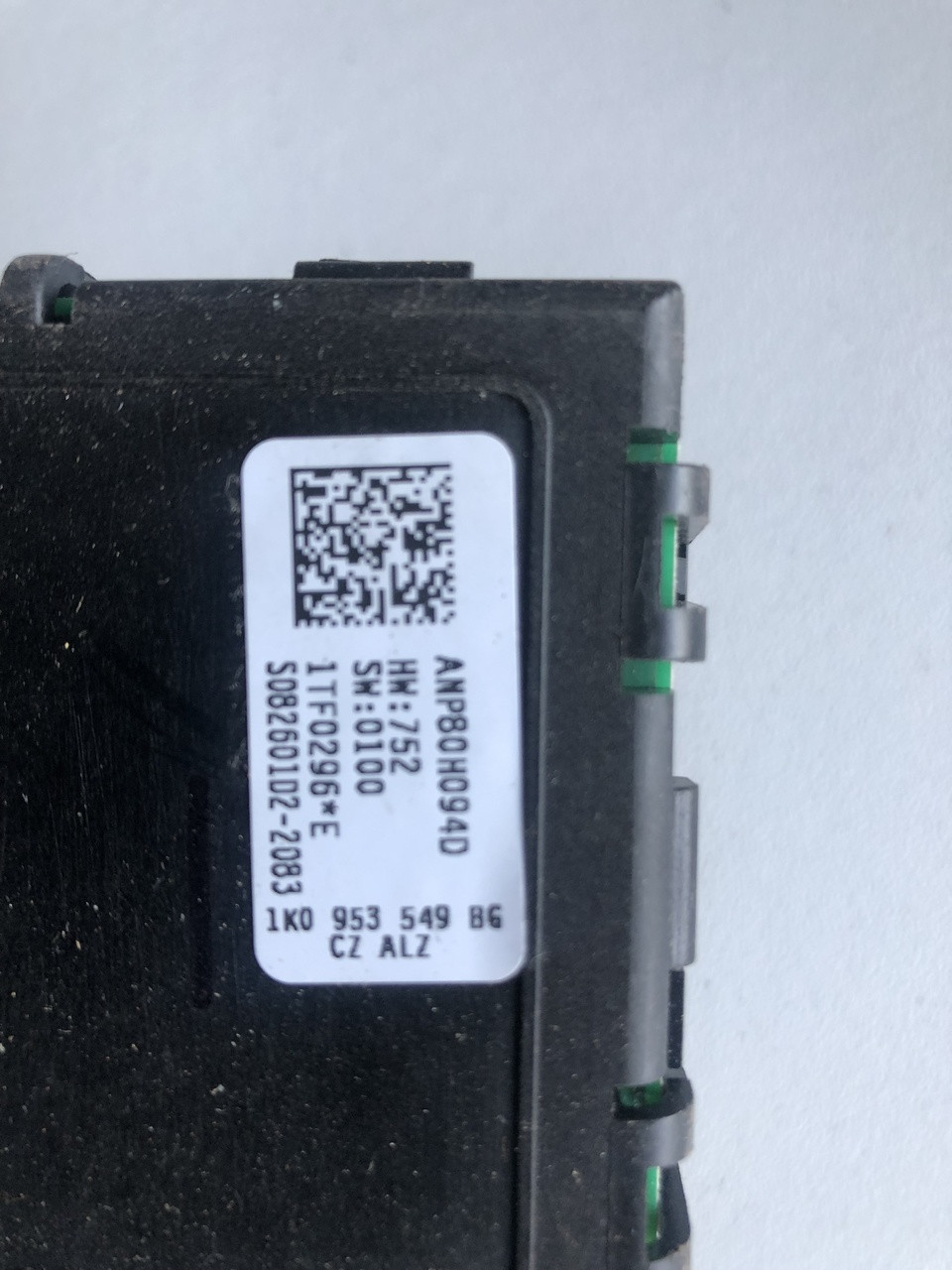 VW GOLF MK5 STEERING RADIO CONTROL MODULE USED 1K0 953 549 BG Parts 4