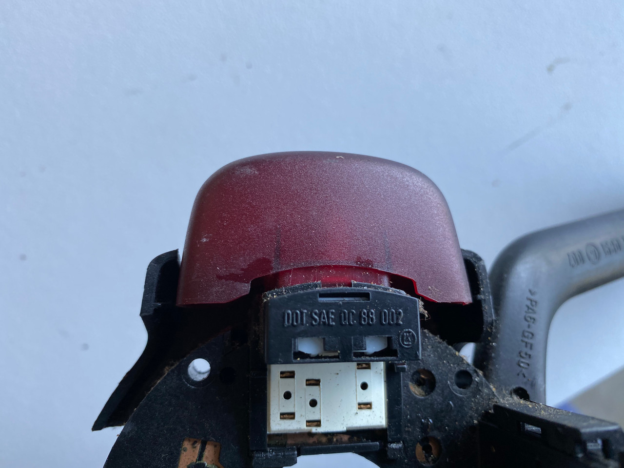 VW GOLF MK3 USED BLINKER HAZARD SWITCH Parts 4 European Cars