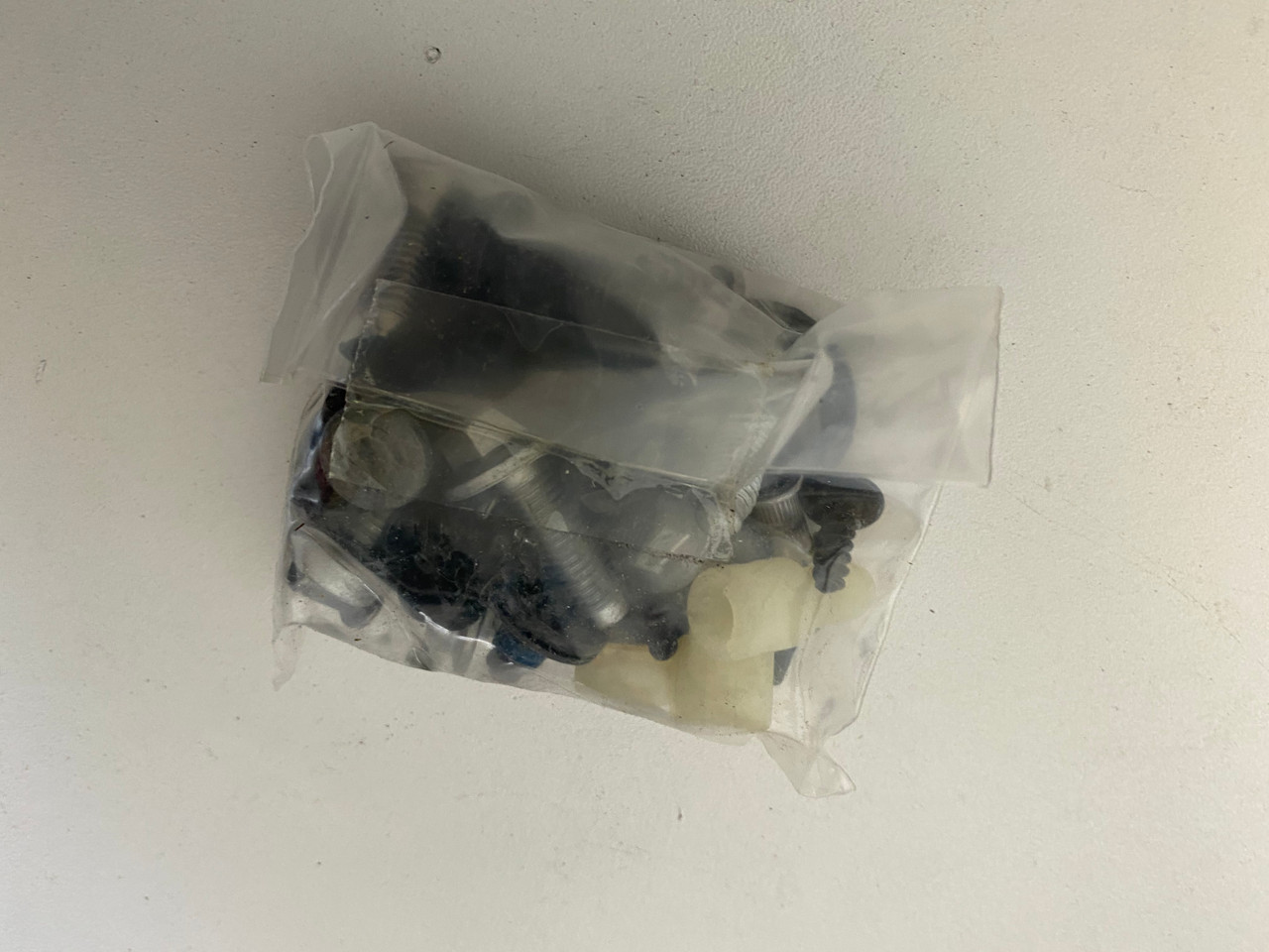 AUDI A1 NEW GENUINE DOOR RUBBER CLIPS AND SEALS 8X0 098 620 A Parts 4