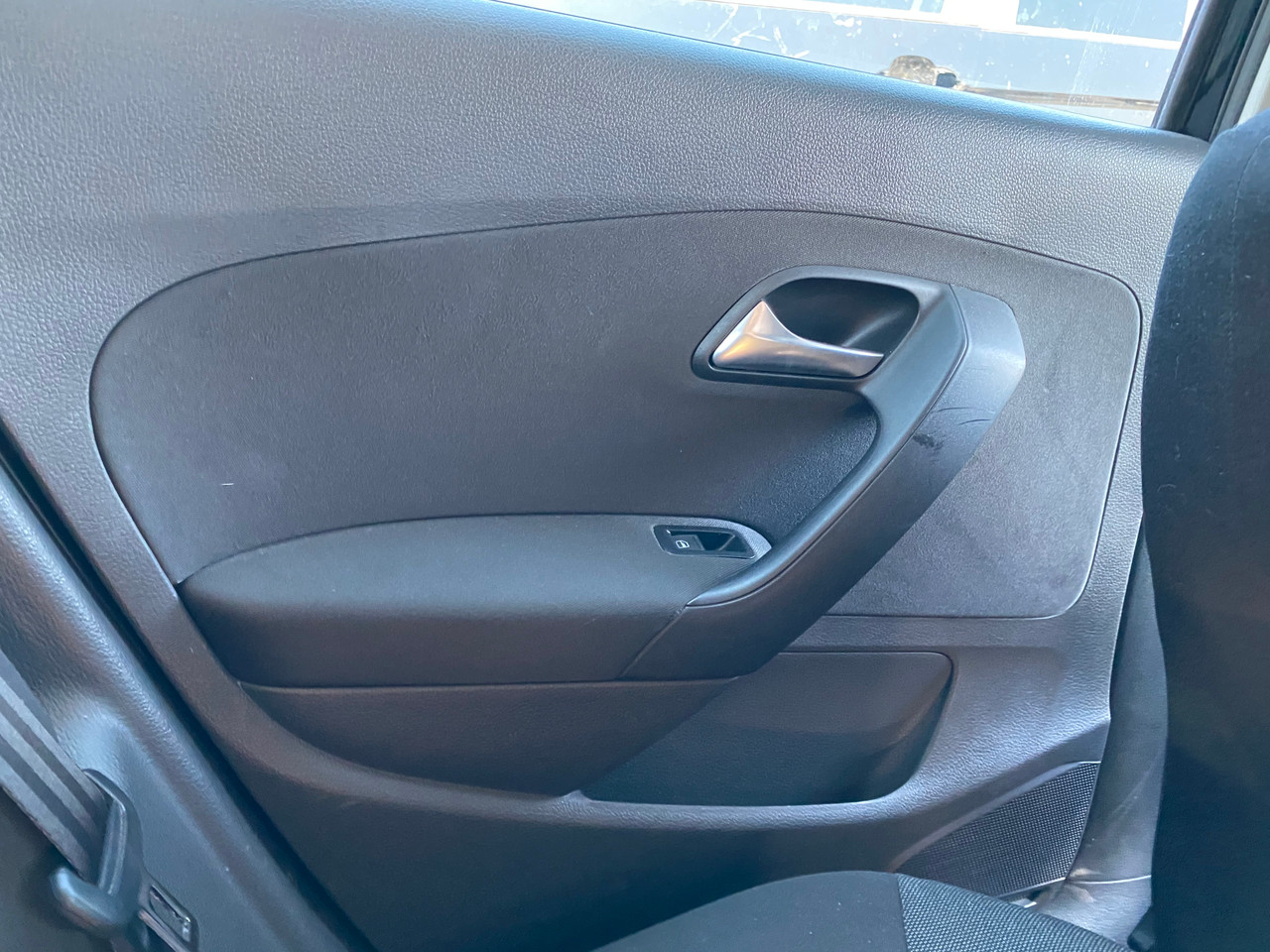 Vw Polo 6r Used Lhr Door Trim Parts 4 European Cars