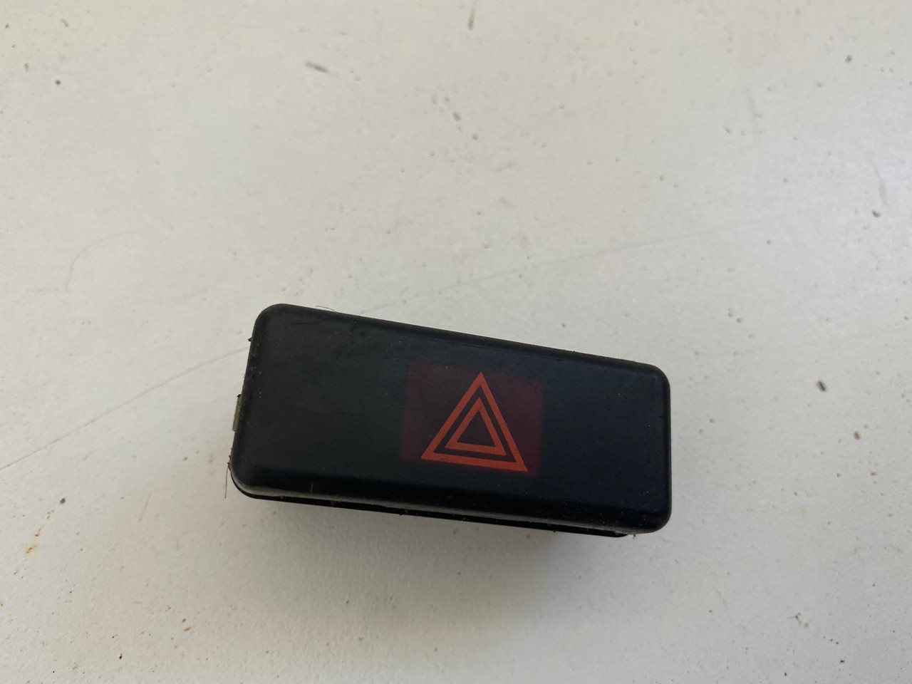 BMW E39 USD HAZARD LIGHT SWITCH 6350947 Parts 4 European Cars