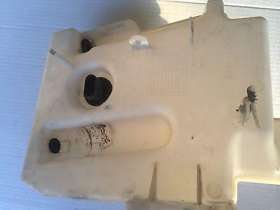 VW GOLF JETTA MK5 USED GENUINE WINDSCREEN WASHER BOTTLE TWIN PUMP TYPE