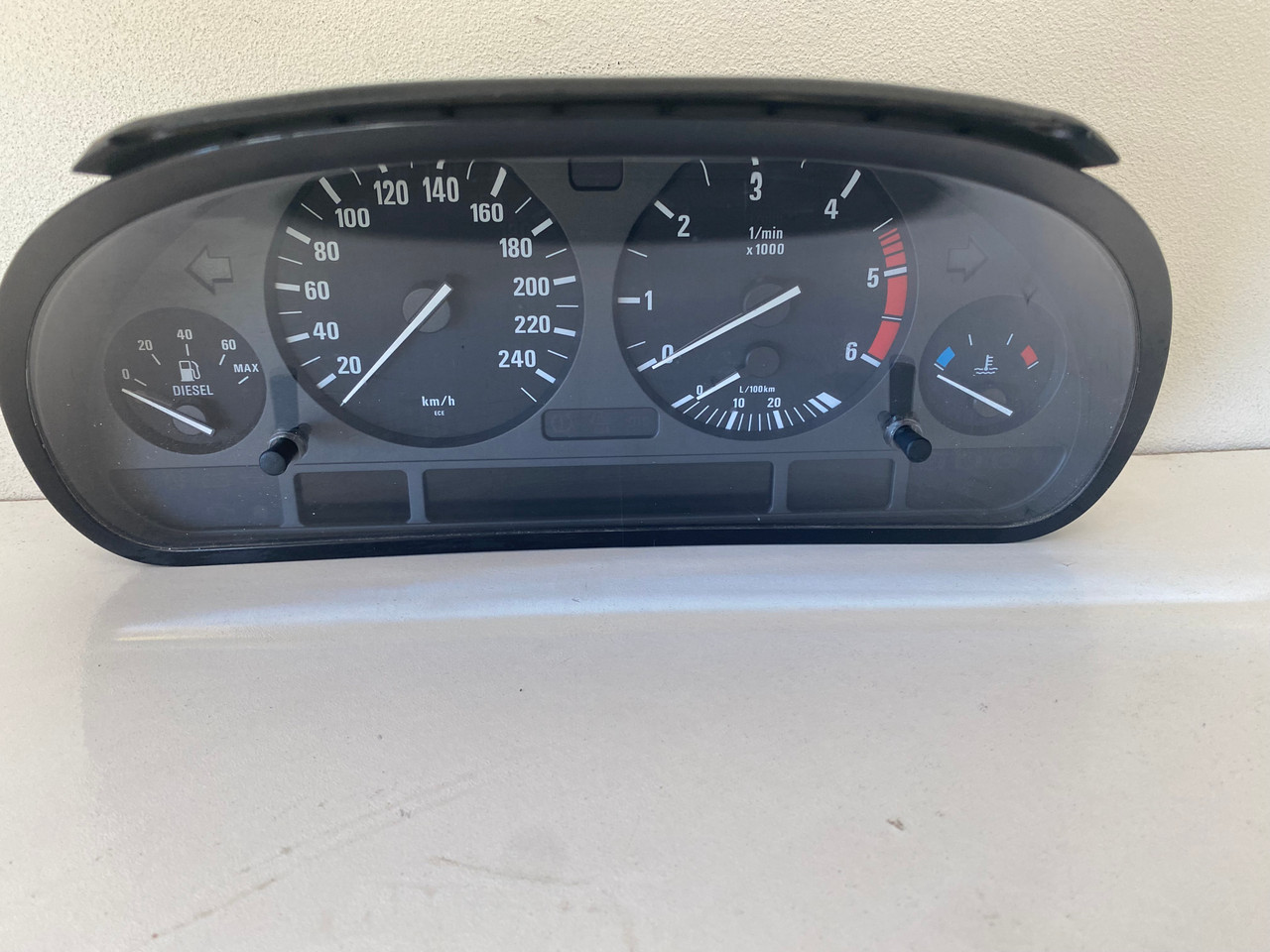 BMW X5 E53 USED INSTRUMENT CLUSTER 62.116 942 214 Parts 4 European Cars