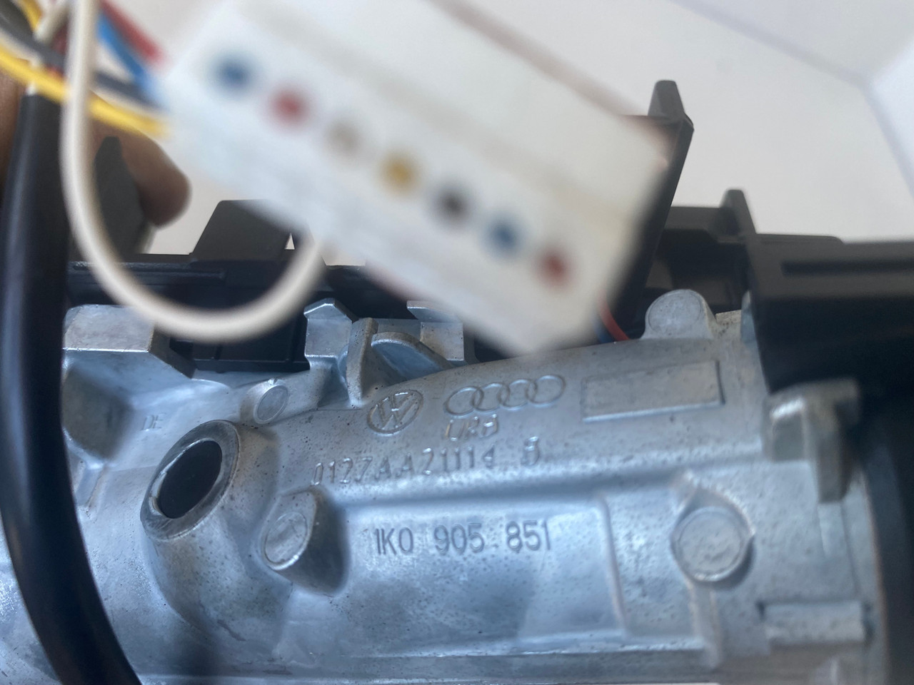 VW GOLF MK7 USED IGNITION BARREL AND KEY BLADE 1K0 905 851 Parts 4