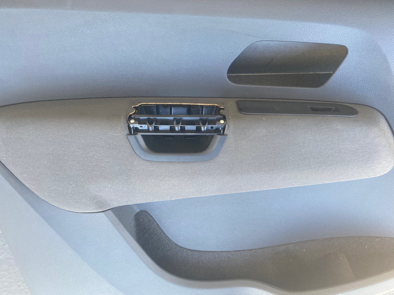 VW AMAROK USED LHF DOOR TRIM 2H0 867 003 Parts 4 European Cars