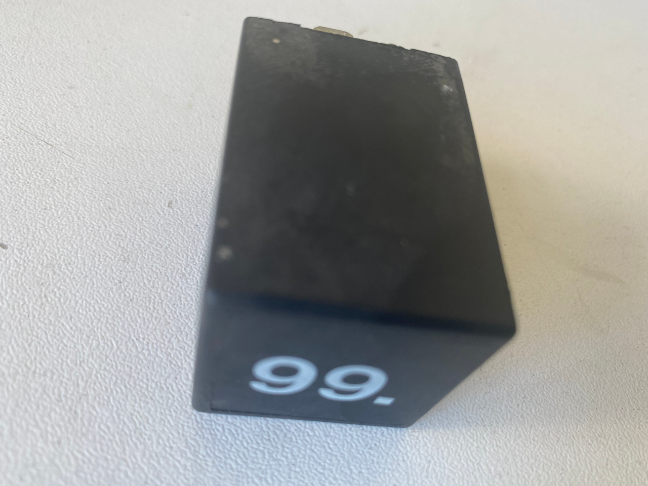 VW AUDI USED INTERMITTENT WIPER RELAY 357 955 531 99 Parts 4 European